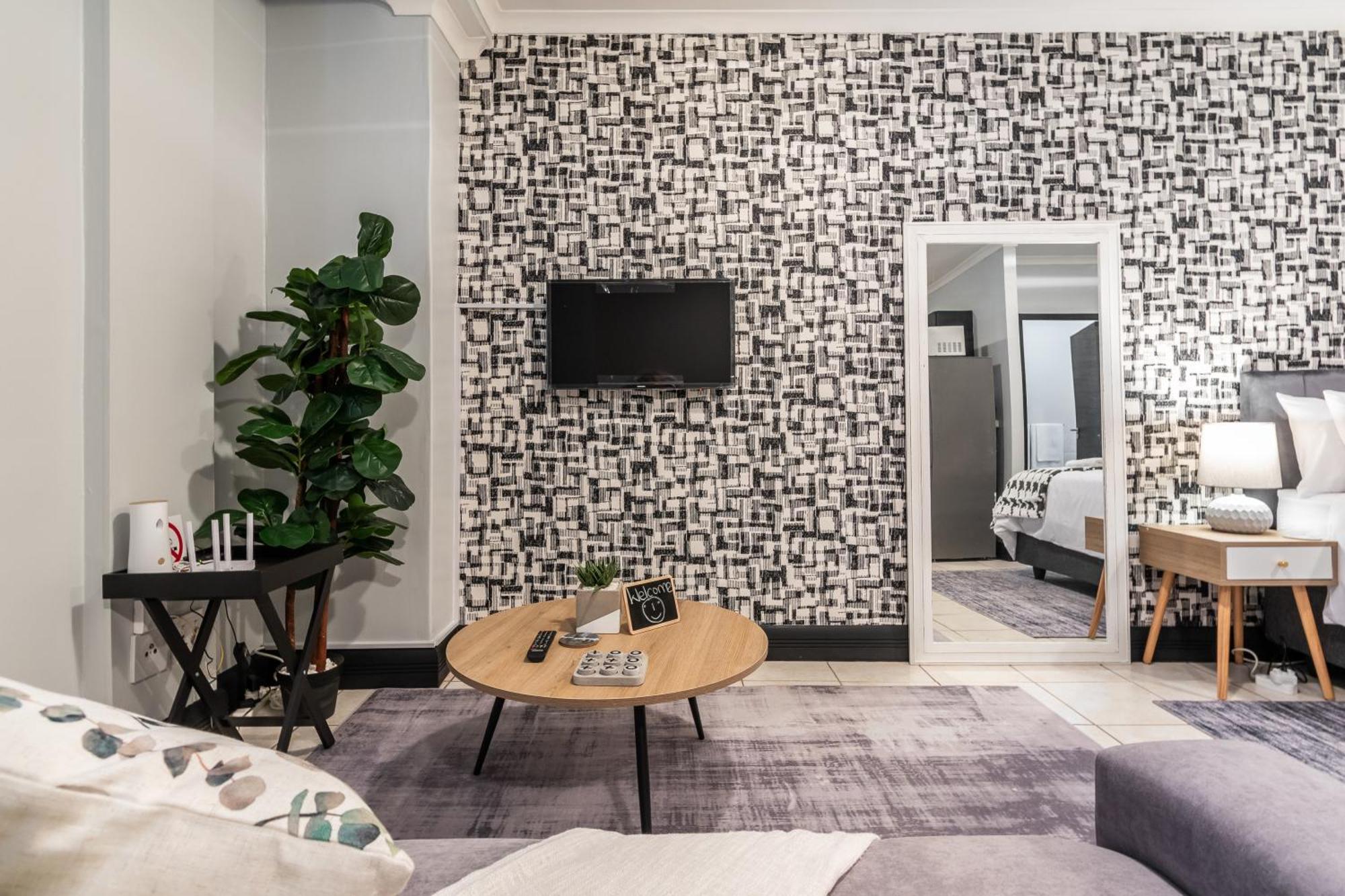 Ferienwohnung The Square 135- Studio With Free Parking, Pool & Gym Access Kapstadt Exterior foto